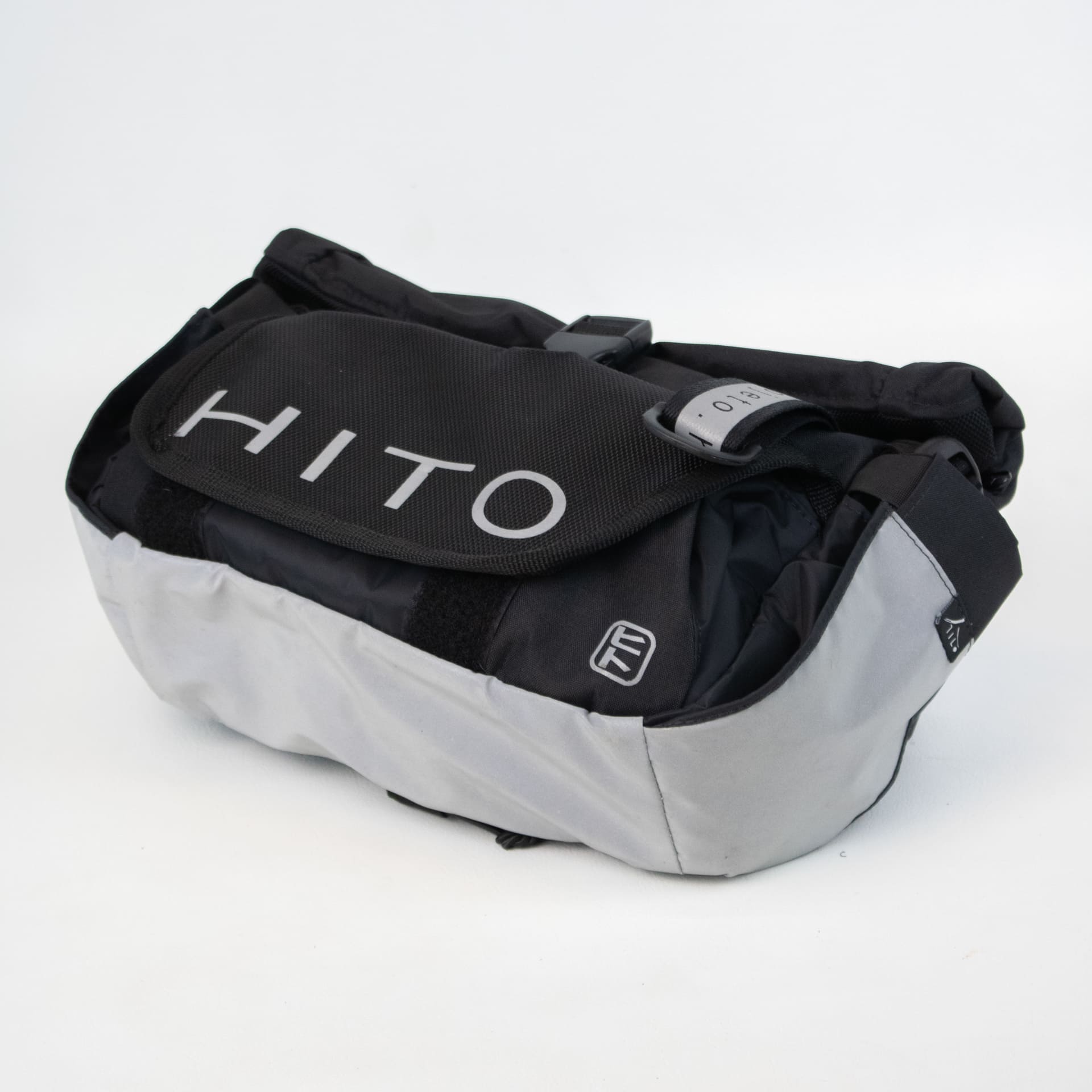 Pochete Hito